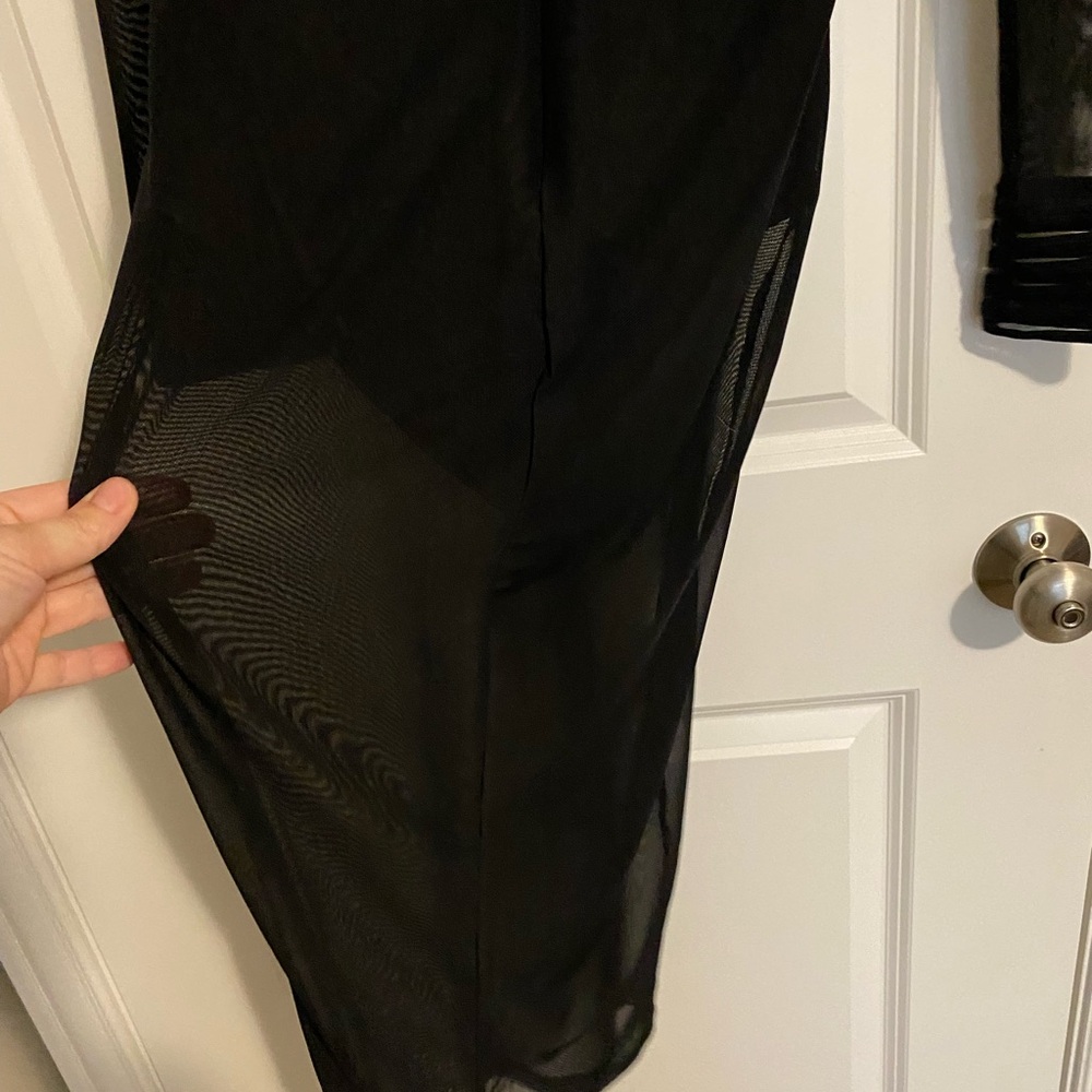 Missguided Black Ruched Bodycon Dress - Picture 6 of 6